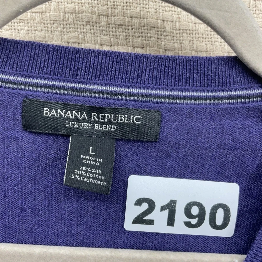 Banana Republic armpit 22